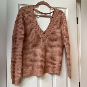 Forever 21 Mauve Waffle Knit V-Neck Sweater Size Medium